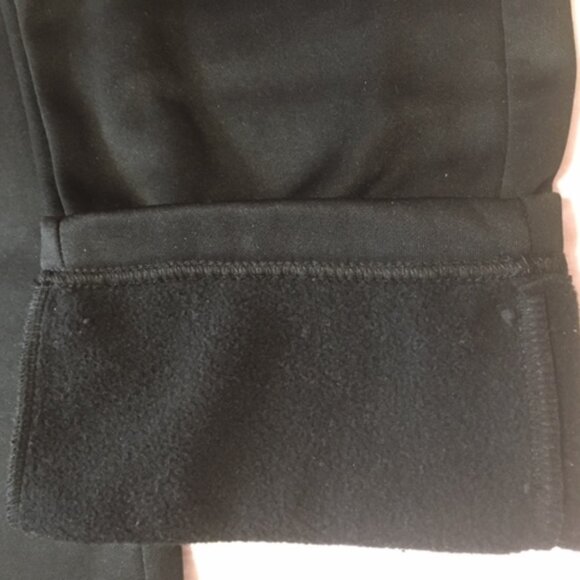 Old Navy Boys Techie Fleece Go-Dry Pants - Picture 3 of 4